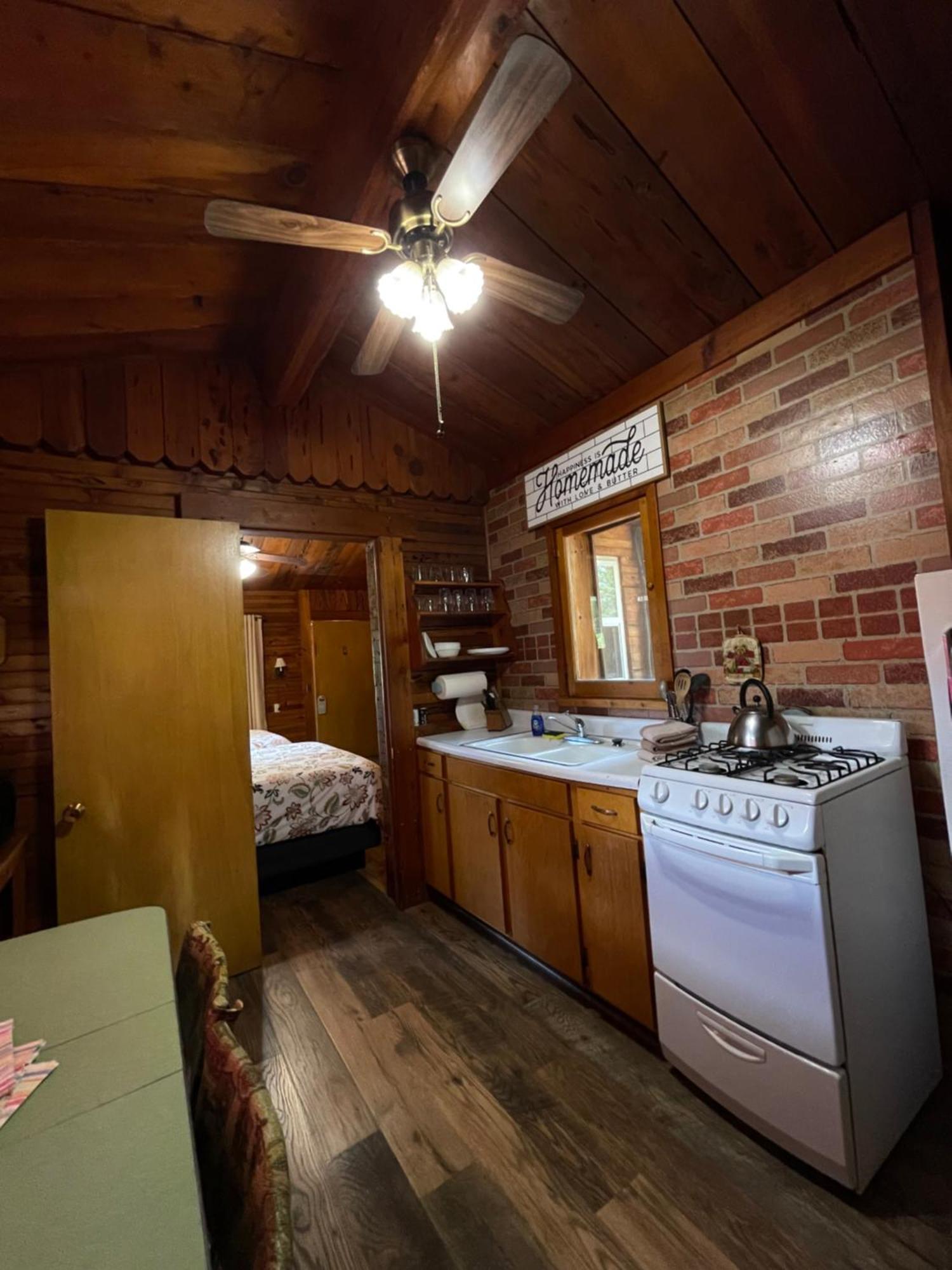 Sierra Sky Lodge Sloat エクステリア 写真