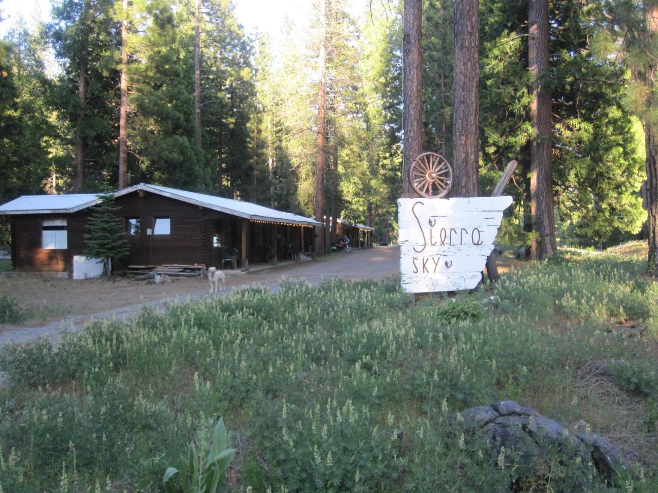 Sierra Sky Lodge Sloat エクステリア 写真