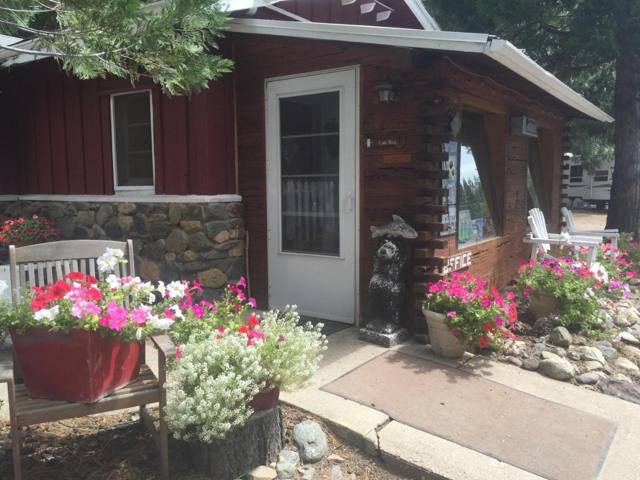 Sierra Sky Lodge Sloat エクステリア 写真